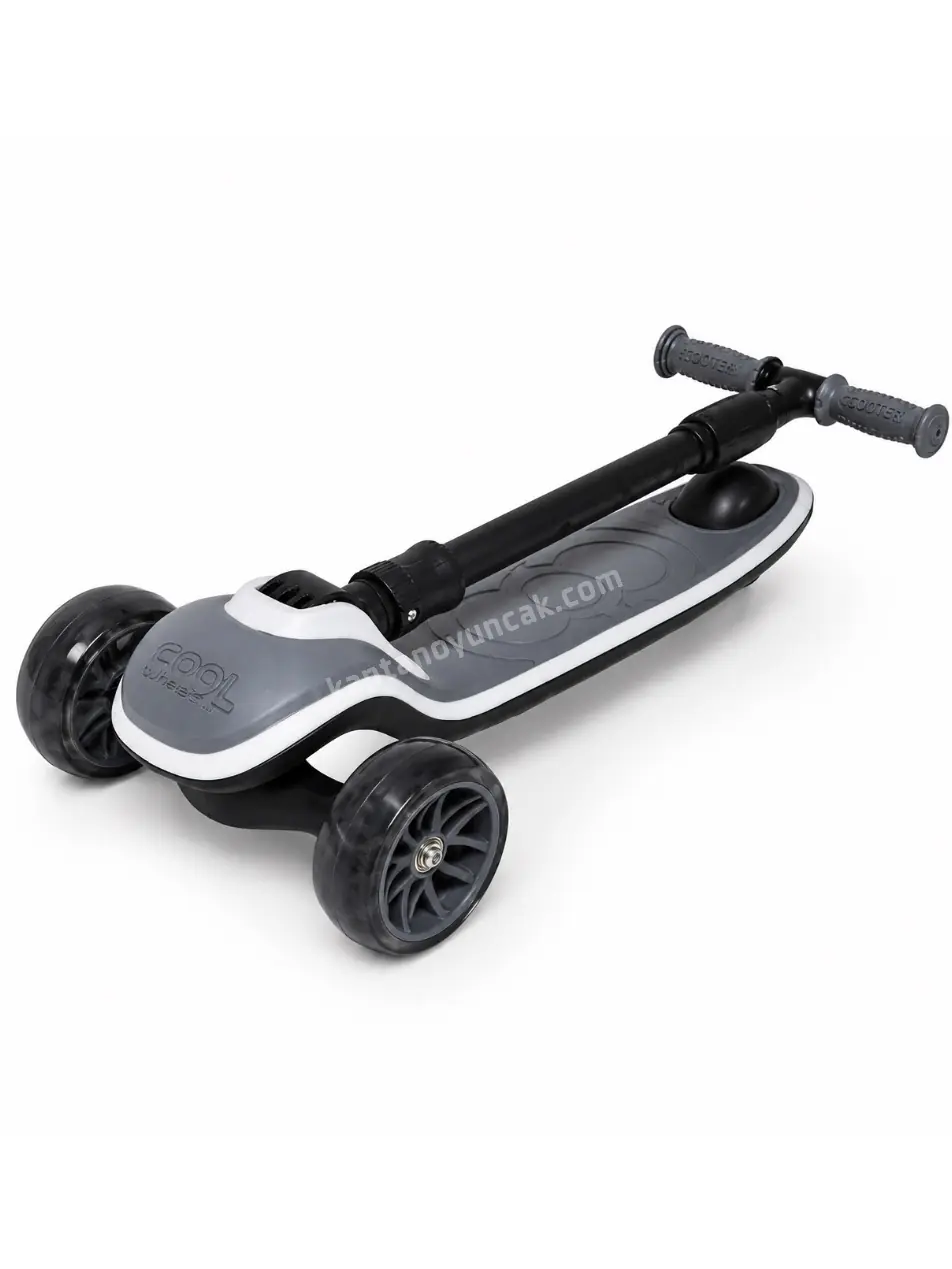 Cool Wheels 3 Tekerlekli Katlanabilir Lumix Gövdesi Işıklı Scooter 4
