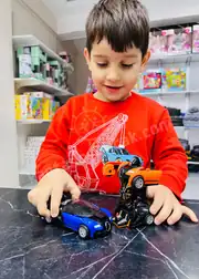 Bugatti Robota Dönüşen Sürtmeli Araba 1