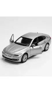 Kapıları Açılıp Kapanabilen Çek Bırak Metal Bmw 535i 1
