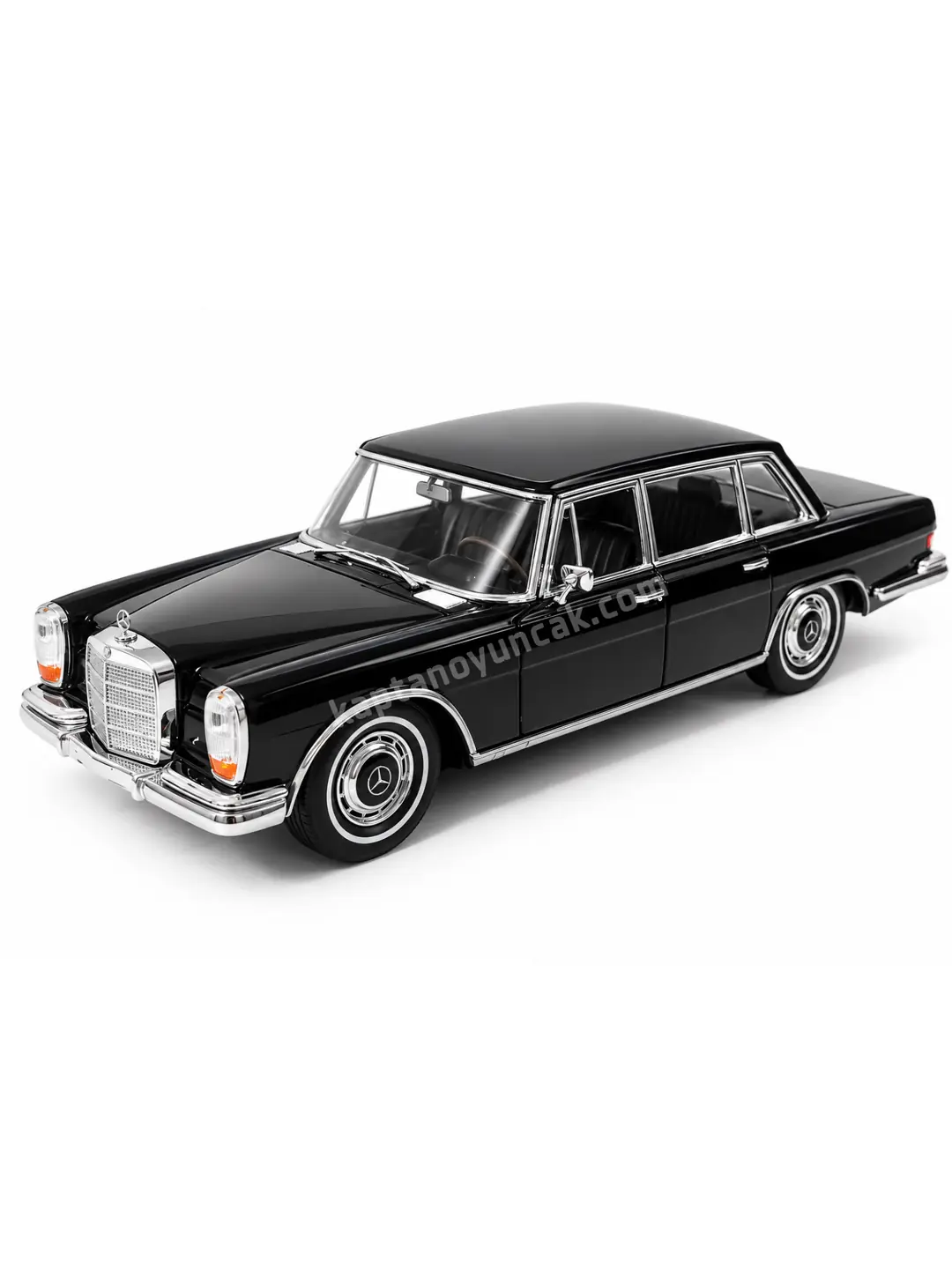 Kapıları Açılıp Kapanabilen Çek Bırak Metal Mercedes Benz 600 1963 1:24