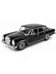 Kapıları Açılıp Kapanabilen Çek Bırak Metal Mercedes Benz 600 1963 1:24 1