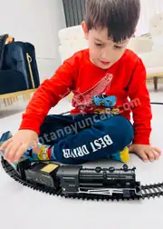 Vardem Sesli Işıklı Kara Tren 18 Parça 3