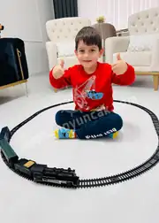 Vardem Sesli Işıklı Kara Tren 18 Parça 1