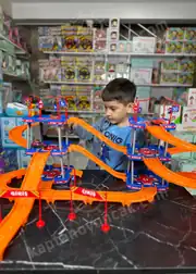 Erdem 6 Katlı Garaj Otopark Seti Oyuncak 4